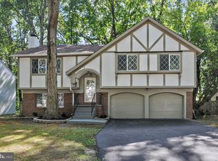 12 Liberty Dr, Dover, DE 19904