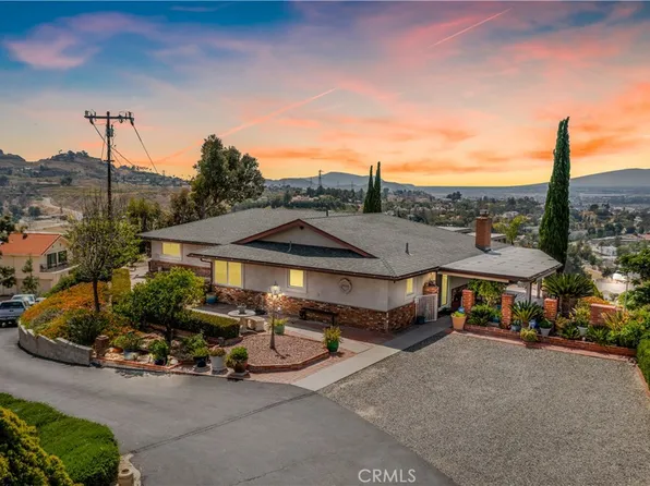 24014 Encanto Ct, Colton, CA 92324