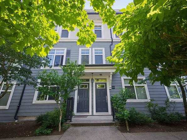 15833 26th Ave #93, Surrey, BC V3Z 2X5