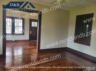 320 N 4th St #1, Titusville, PA 16354