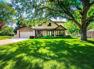 1202 Miles Ct, North Platte, NE 69101