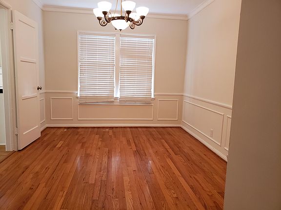 2nd image of 9070 Whitworth Dr