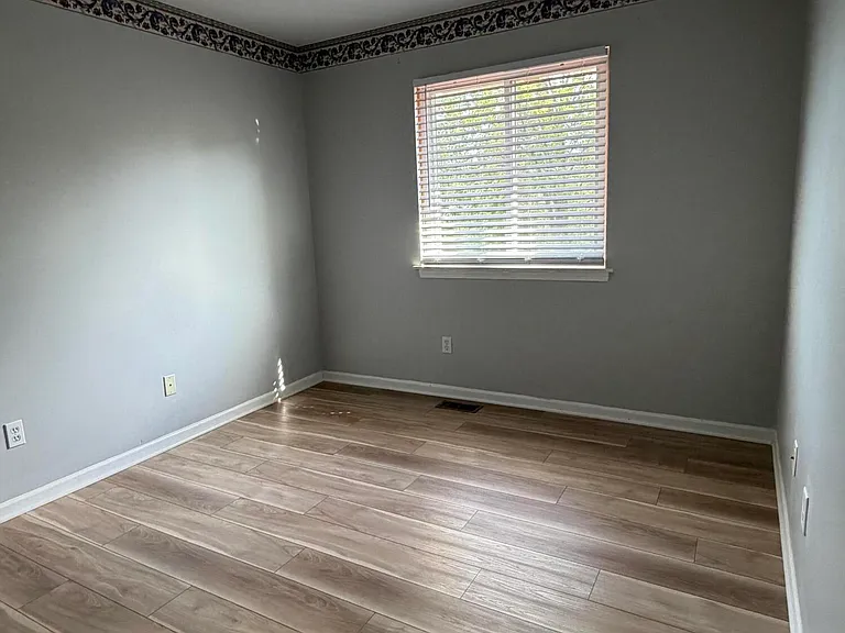 4101 Rolling Meadow Ln — Photo 23