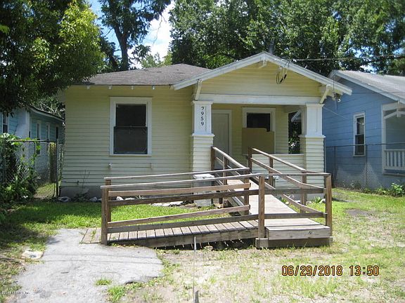 5th image of 2959 Spencer St