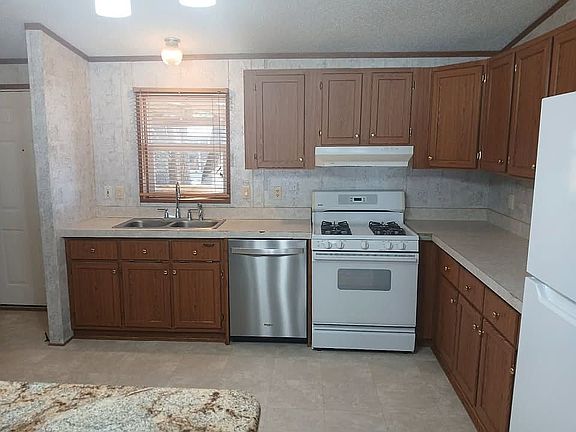 3rd image of 244 N John Dr