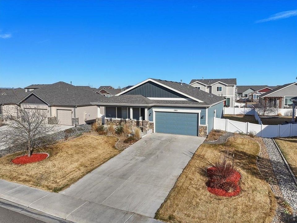 1st image of 1385 Benjamin Dr