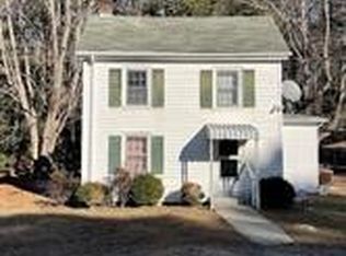 1871 E River Rd, Foster, VA 23056
