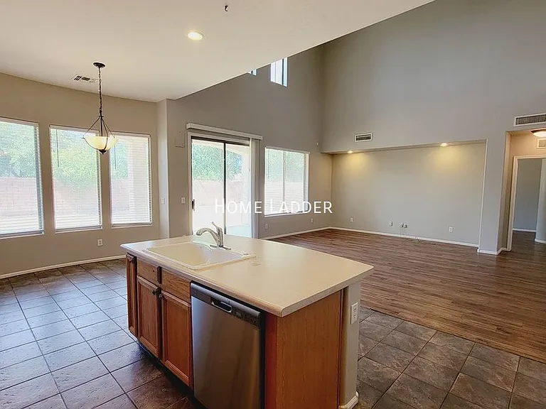 6282 S Moccasin Trl — Photo 7