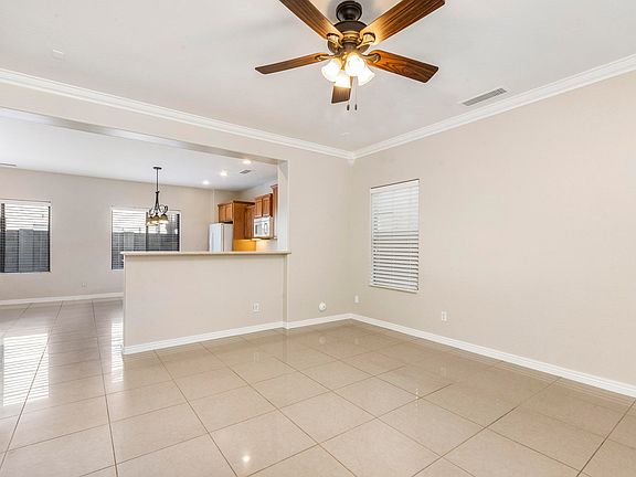 4th image of 2040 W Le Marche Ave