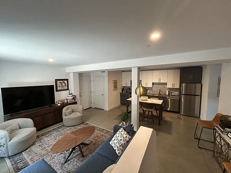 205 Summer St #2 — Photo 3