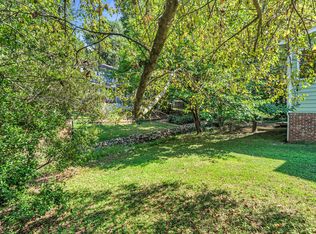 104 Armfield Ct, Cary, NC 27519