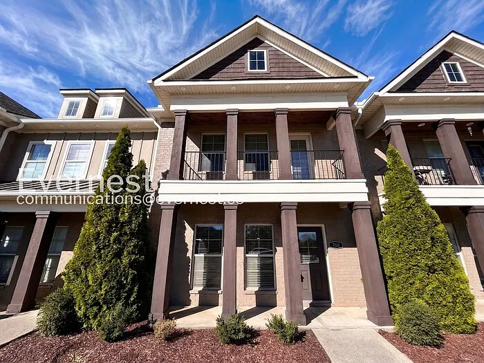708 Blue Sky Dr