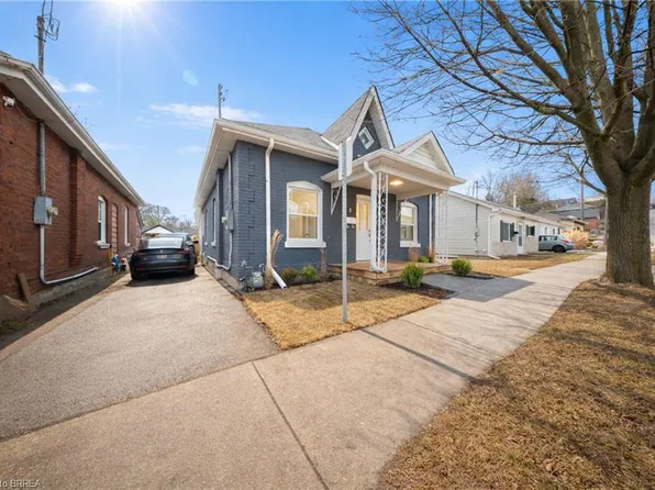 8 Main St, Brantford, ON N3R 3X2