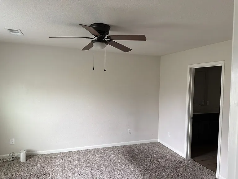 4247 Possumhaw Dr — Photo 15