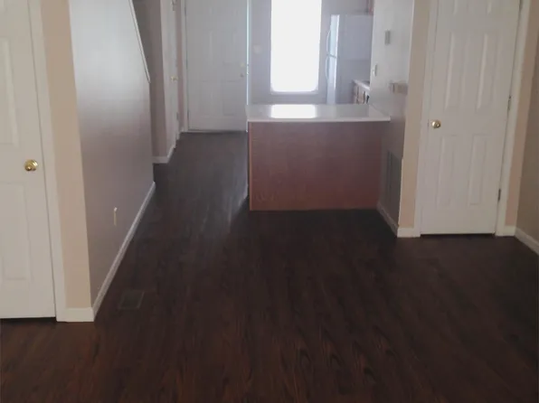 1407 Glenwood St APT 5, Milton, WV 25541