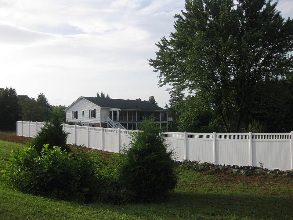 2nd image of 6110 Spring Hill Rd
