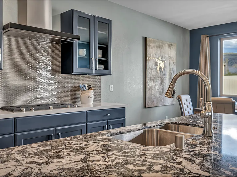 518 Riverbed Cir — Photo 16
