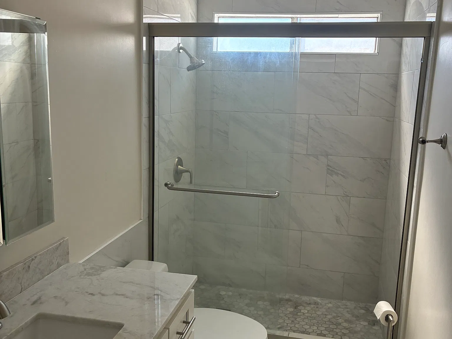 2 bed, 950 sqft, $2,500 — Photo 1