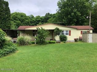 9849 Barker Rd, White Pigeon, MI 49099