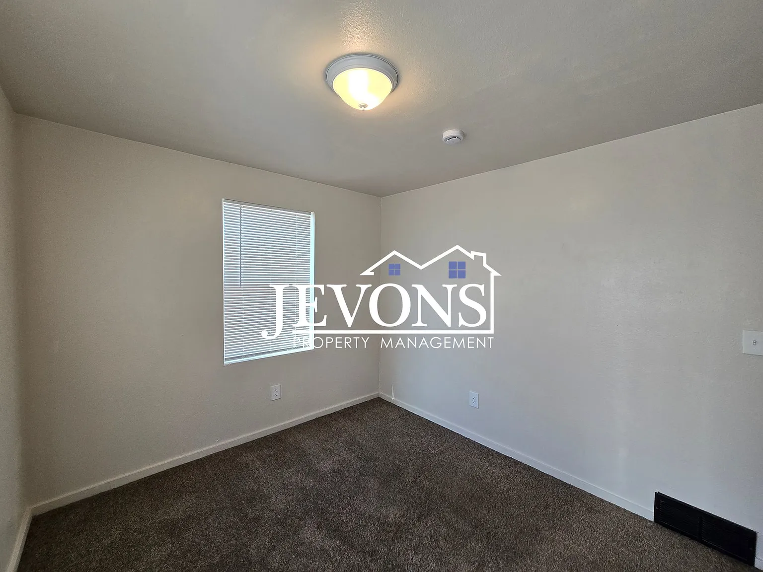 317 Union St Yakima, WA 98901 — Photo 3