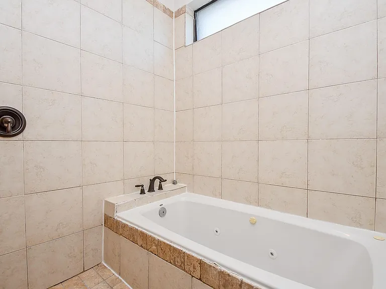 2422 Navigation Blvd #A — Photo 21