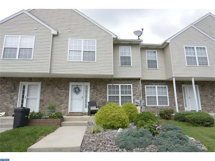 31 Lincoln Dr photo 1