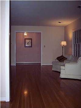 3rd image of 1661 Foulis Dr