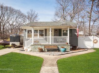 1 Thornton St, Patchogue, NY 11772
