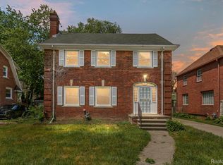 15073 Stahelin Ave, Detroit, MI 48223