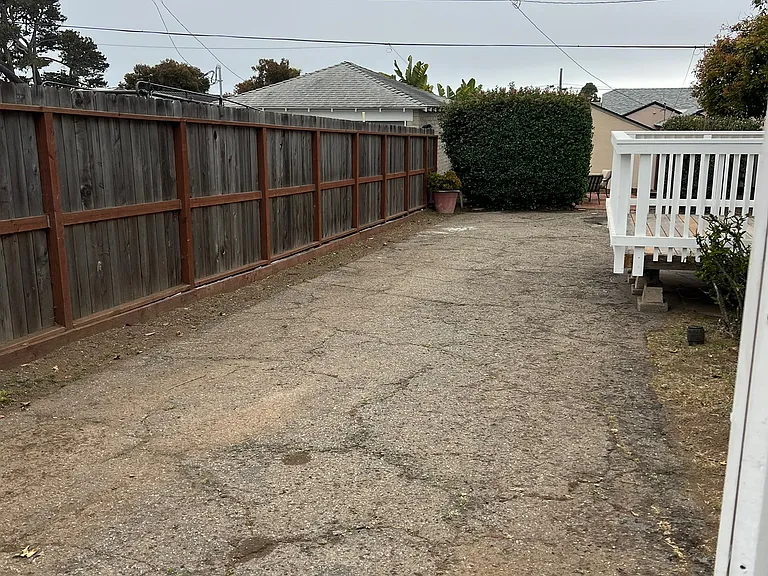 647 Fresno Ave — Photo 30