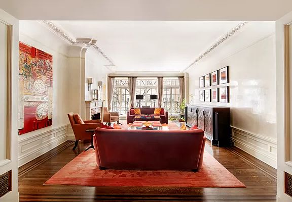 2nd image of 830 Park Ave APT 2B