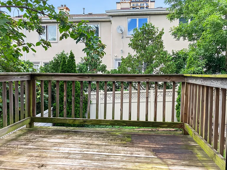365 Tom Hunter Rd — Photo 8