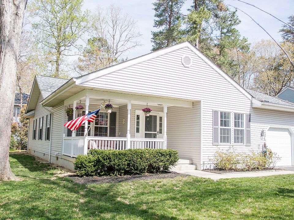 1st image of 23127 Cherry Blossom Ln