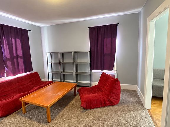 3rd image of 2461 N Gordon Pl