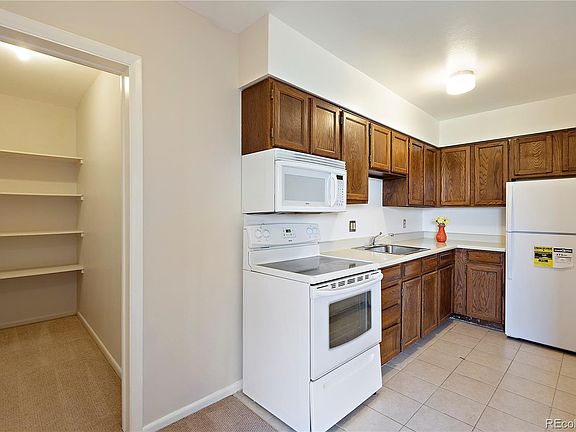 4th image of 1243 N Gaylord St APT 510