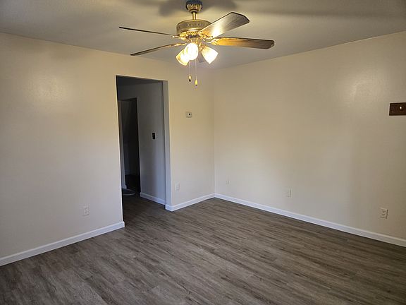 2nd image of 353 Barclay St #353