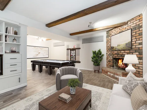 215-03 17th Avenue image 15 of 37