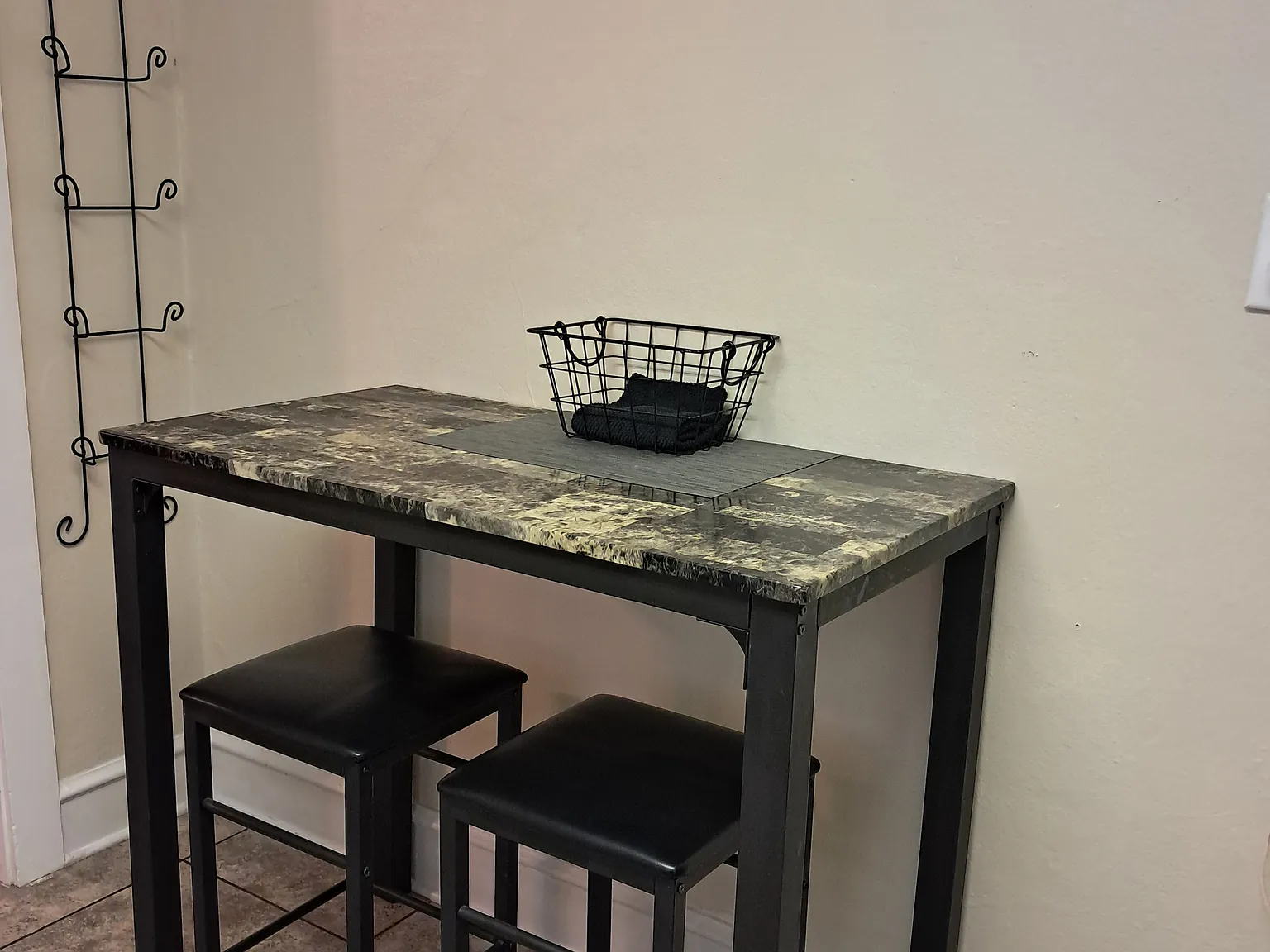 1 bed, $1,200 — Photo 3