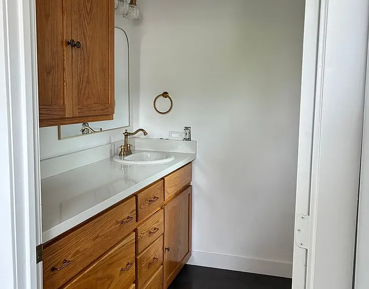 1144 Willis St — Photo 10