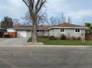945 W Beverly Pl, Tracy, CA 95376