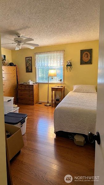 5th image of 7121 Citrine Lane SW