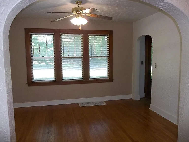 1020 E Bennett Ave #A — Photo 5