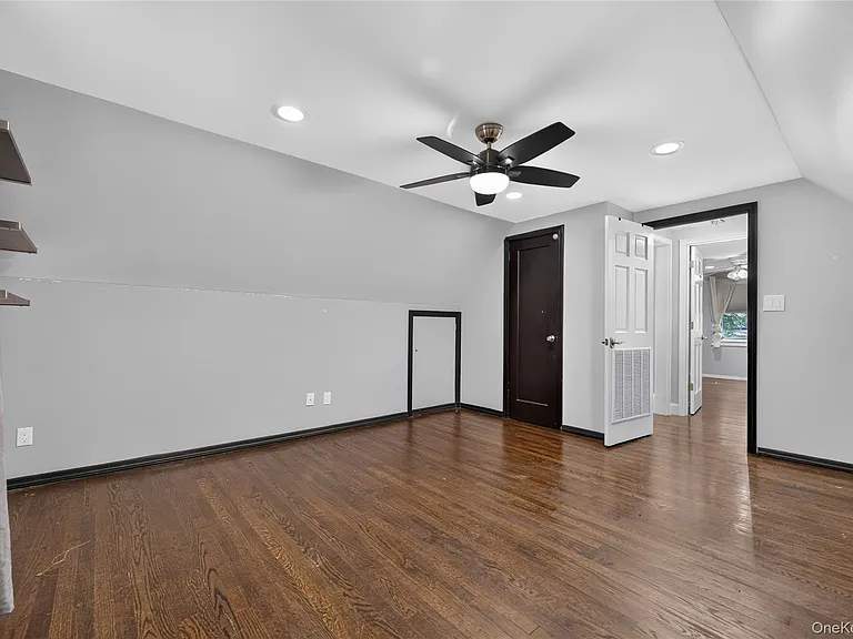 175 Wardwell Rd — Photo 17