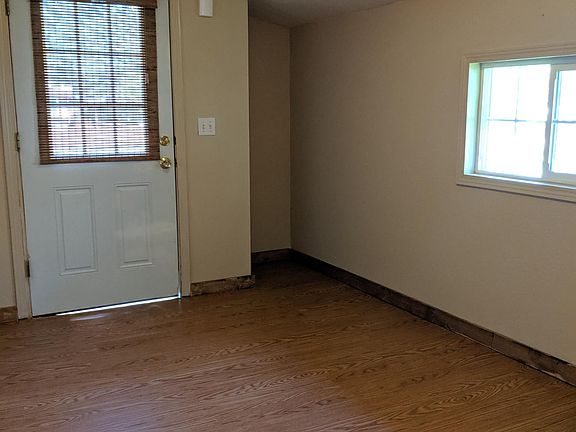 5th image of 655 N Stevens Dr