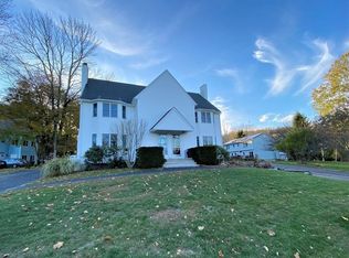 8 Boyd St, Cherry Valley, MA 01611