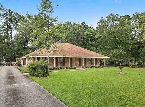 2nd image of 915 Tranquility Dr