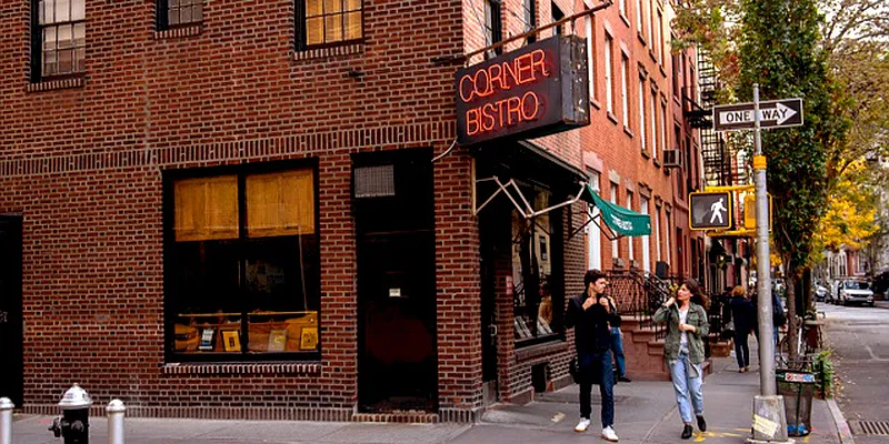 Rented by Compass | media 12