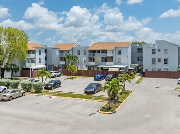 6095 W 18th Ave APT S219, Hialeah, FL 33012
