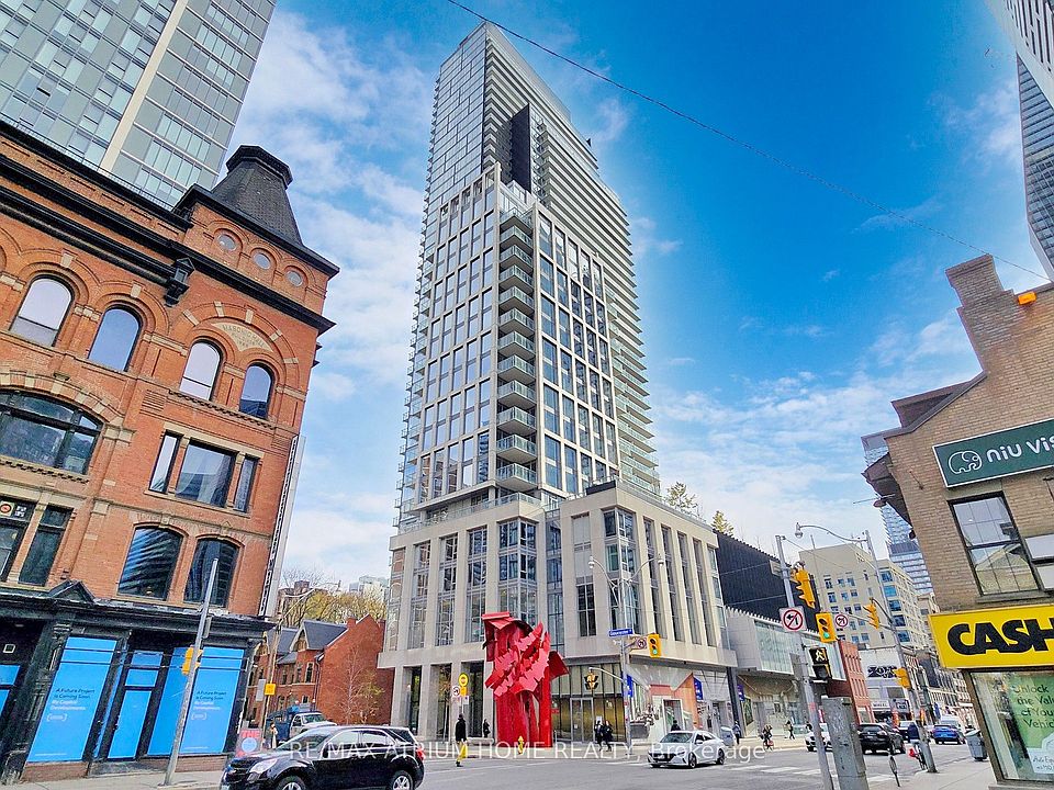 1st image of 1 Gloucester St #715