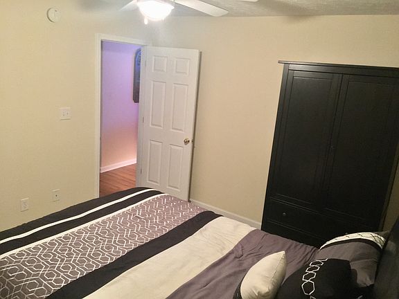 4th image of 712 Harlan Dr